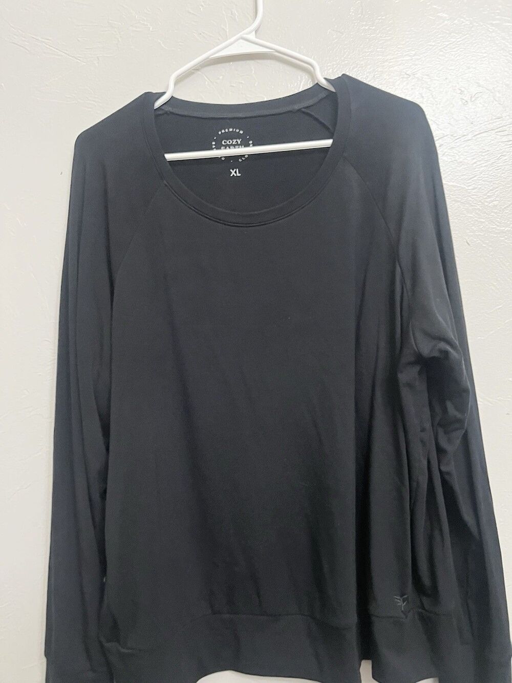 cozy earth Women’s XL Black Bamboo Crewneck Pullover Sweatshirt Ultra Soft